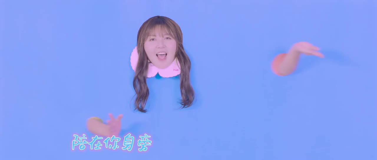 王七七《我愿意平凡的陪在你身旁》