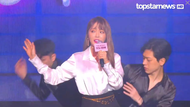 洪真英(Hong Jin young)，主打歌《今晚》舞台